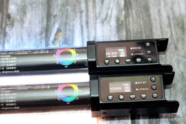 Jak działa miecz świetlny RGB?